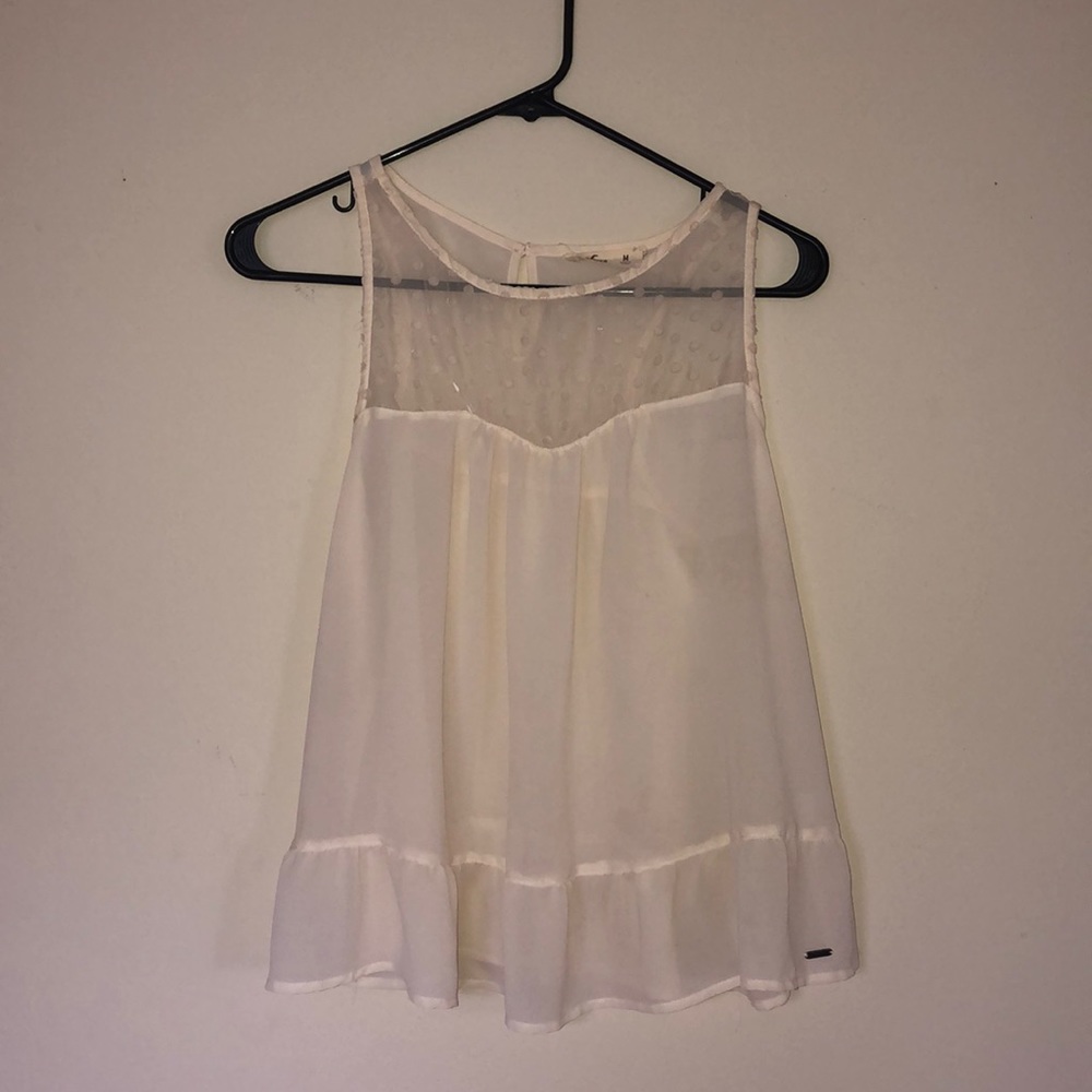 Hollister polka dot sleeveless blouse